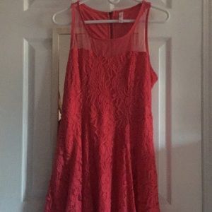 Sleeveless coral lace dress